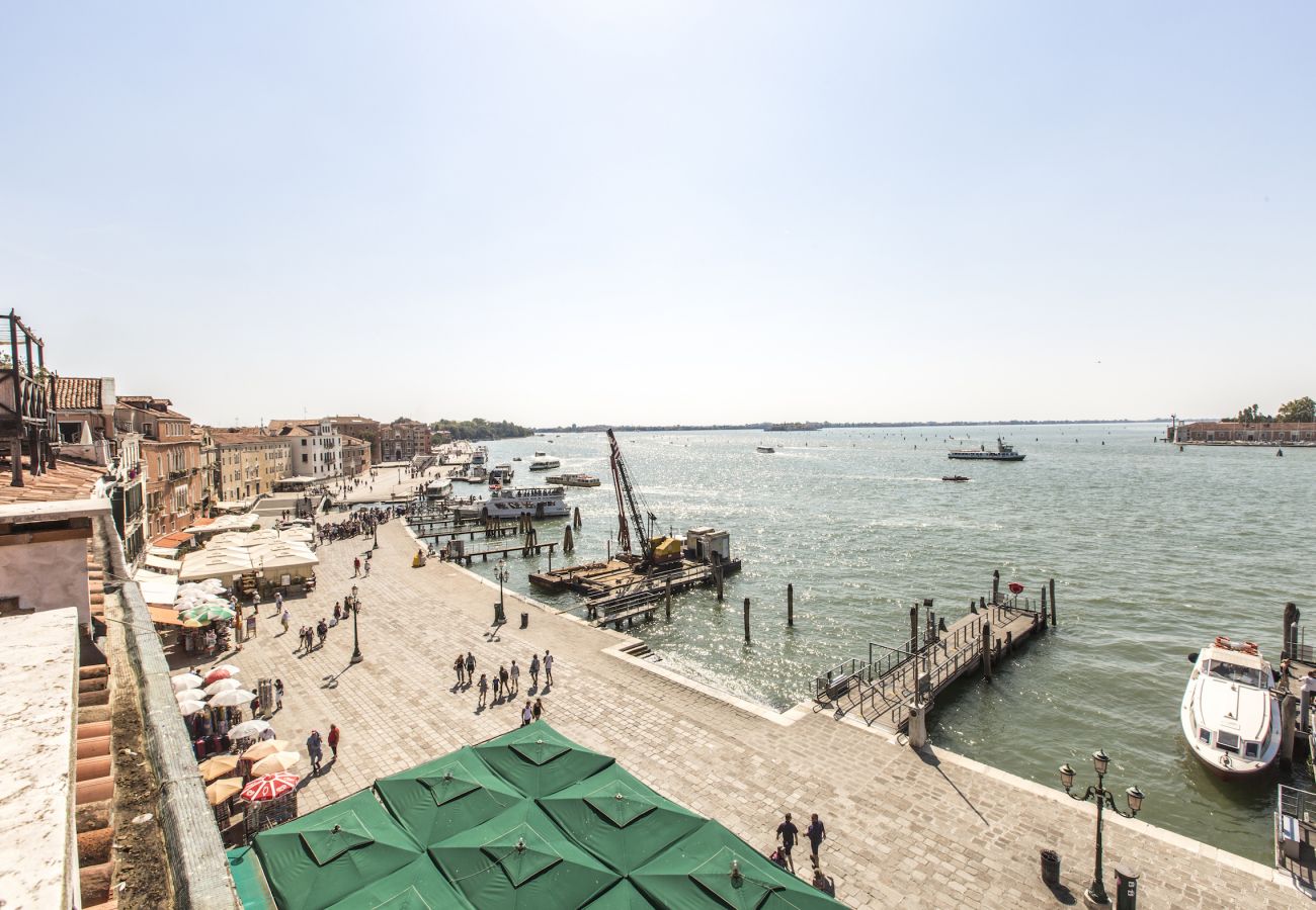 Attico con vista su San Marco e sulla laguna