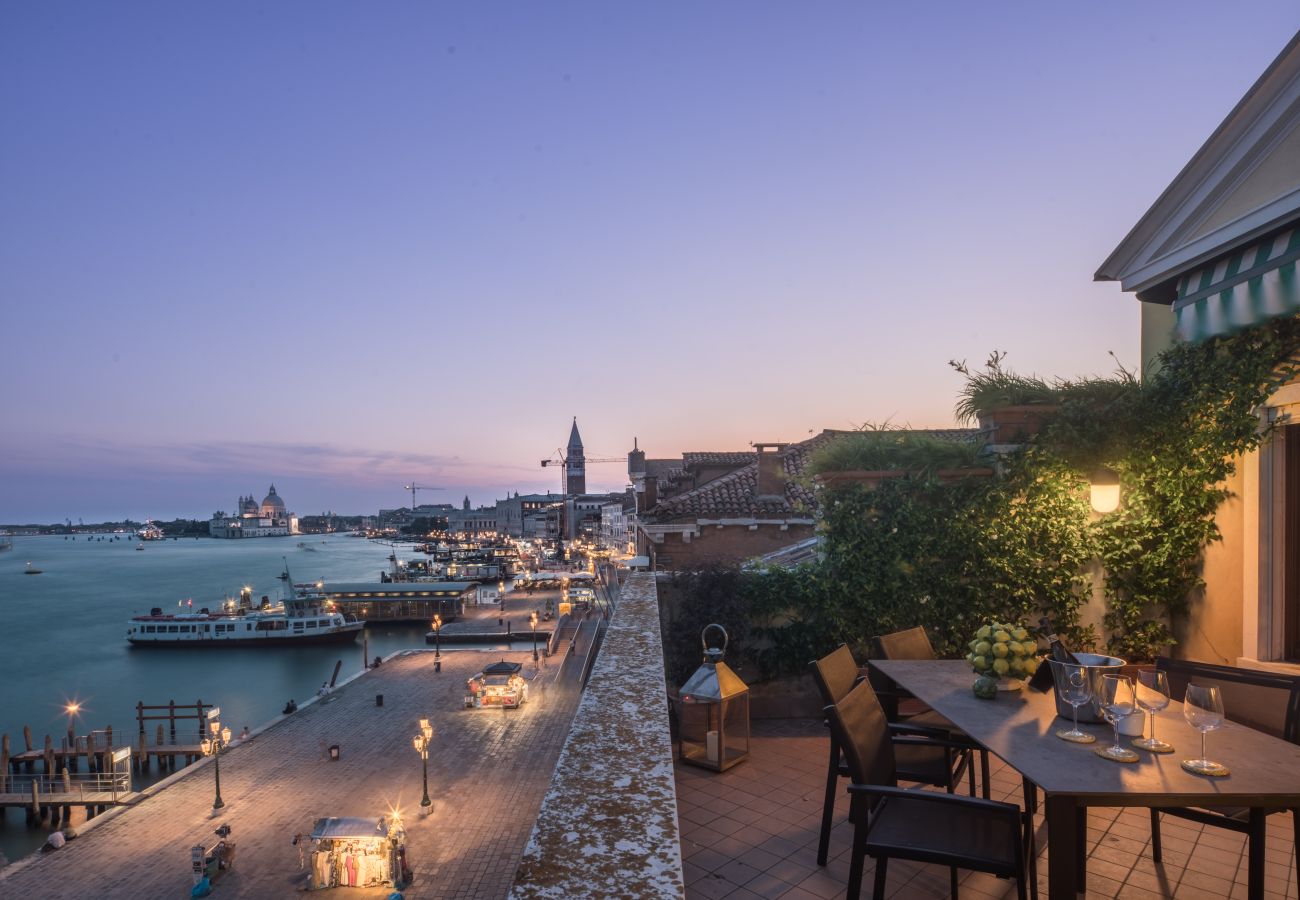 Appartamento a Venezia - Attic Boutique San Marco R&R