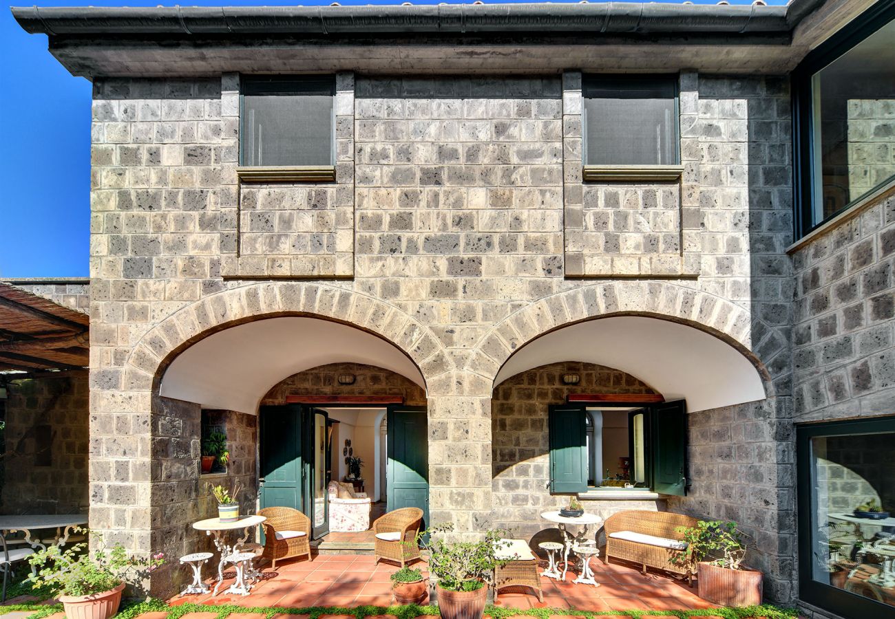 Villa a Massa Lubrense - Fondo Turiello. Authentic Italian Villa, with Pool