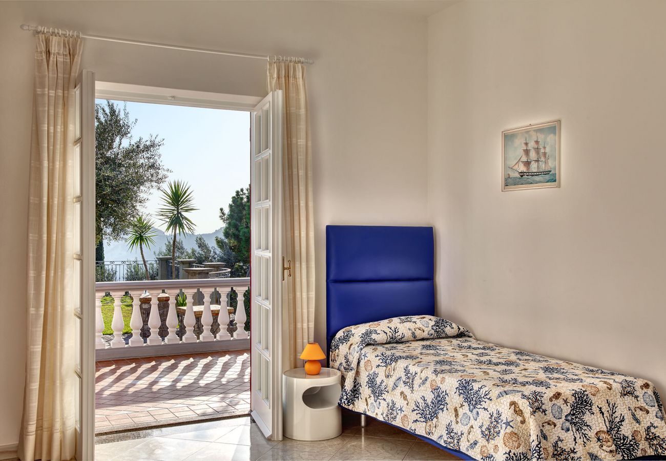 Villa a Massa Lubrense - Relais Mamma Mia