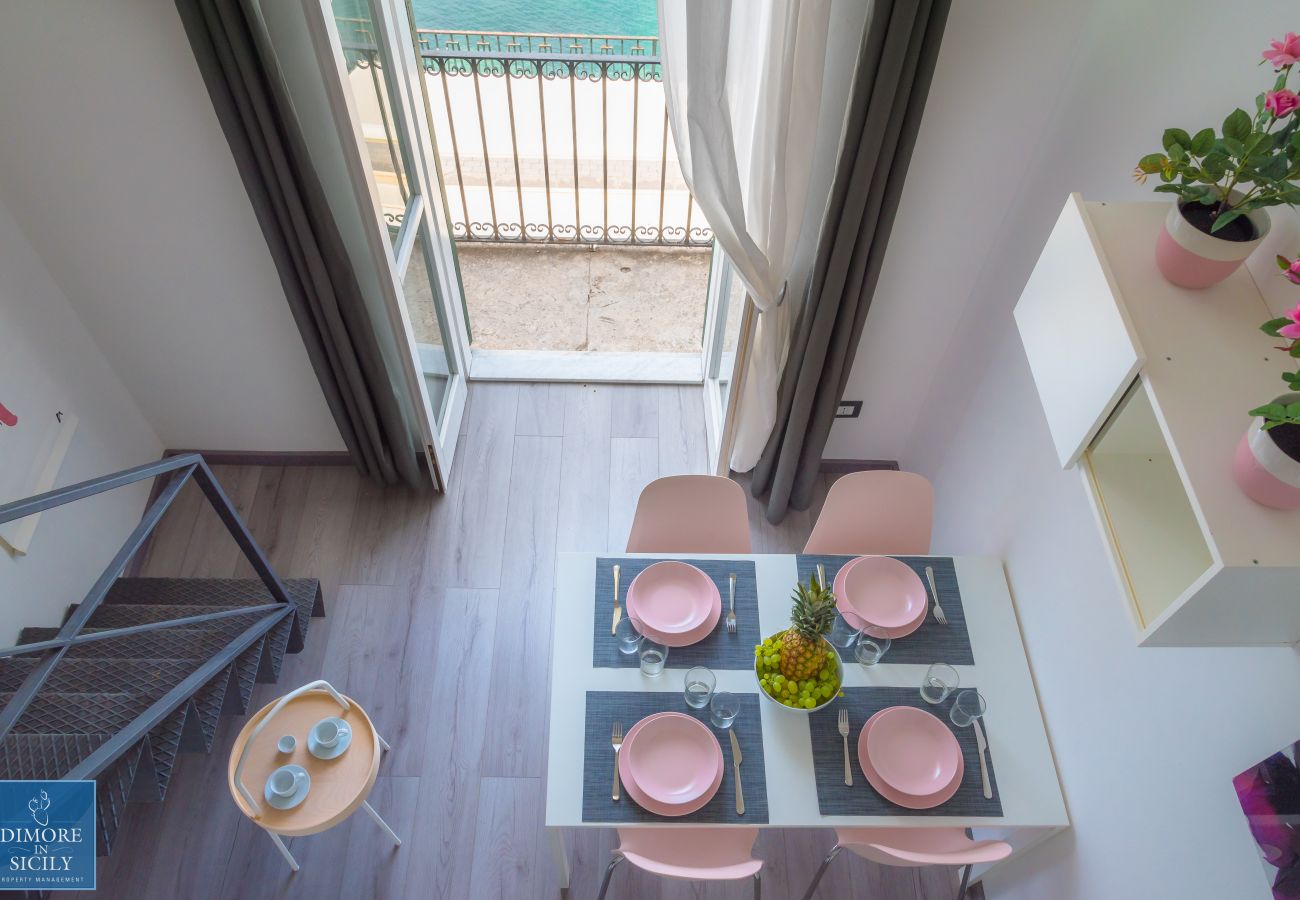 Appartamento a Siracusa - Alfeo bellevue, romantica Suite con terrazza panoramica, by Dimore in Sicily
