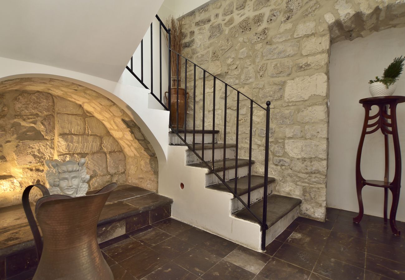 Appartamento a Modica - DOMUS SBIRCIÒ - Affitti Brevi Italia