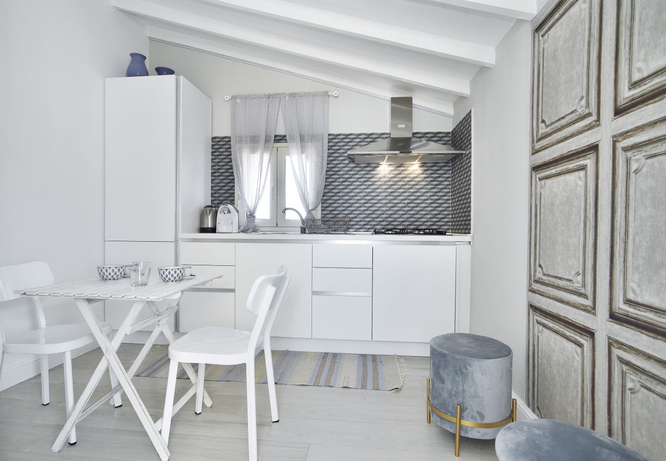 Casa a Ispica - ROMANTIC HOUSE PORTO ULISSE - Affitti Brevi Italia