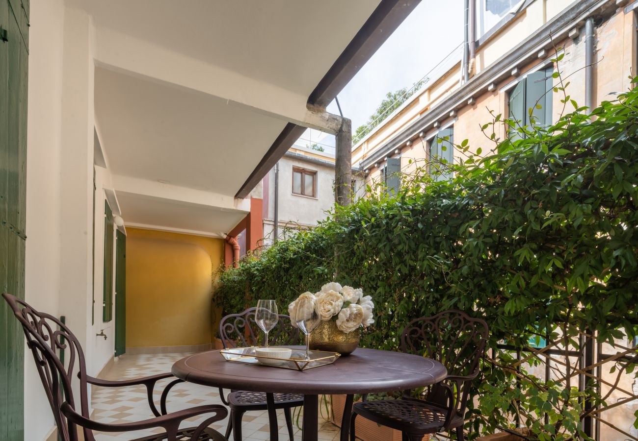 Appartamento a Venezia - Venetian Palace Terrace Apartment R&R