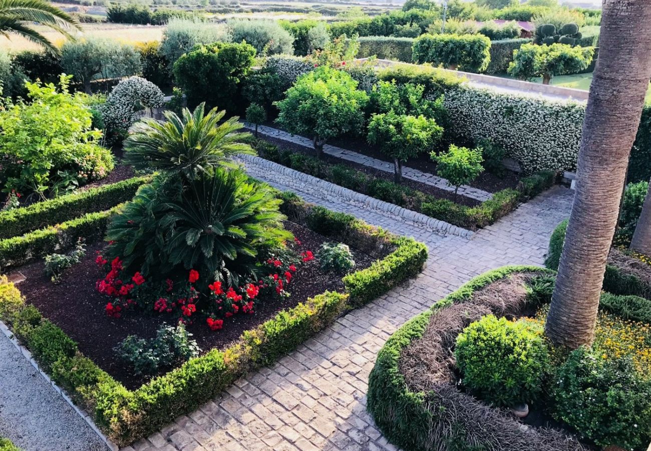 Villa a Modica - VILLA SCARLETT CON PISCINA PRIVATA