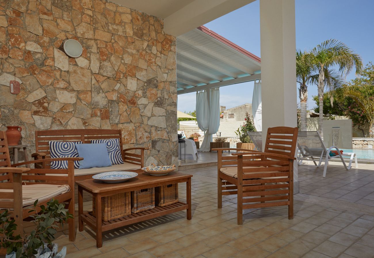 Villa a Ispica - VILLA ZAIMA CON PISCINA PRIVATA