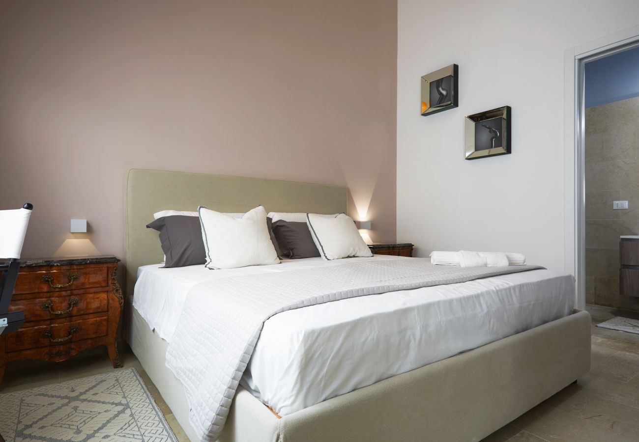 Appartamento a Noto - LOFT AuriSPA 143 con PISCINA -Affitti Brevi Italia