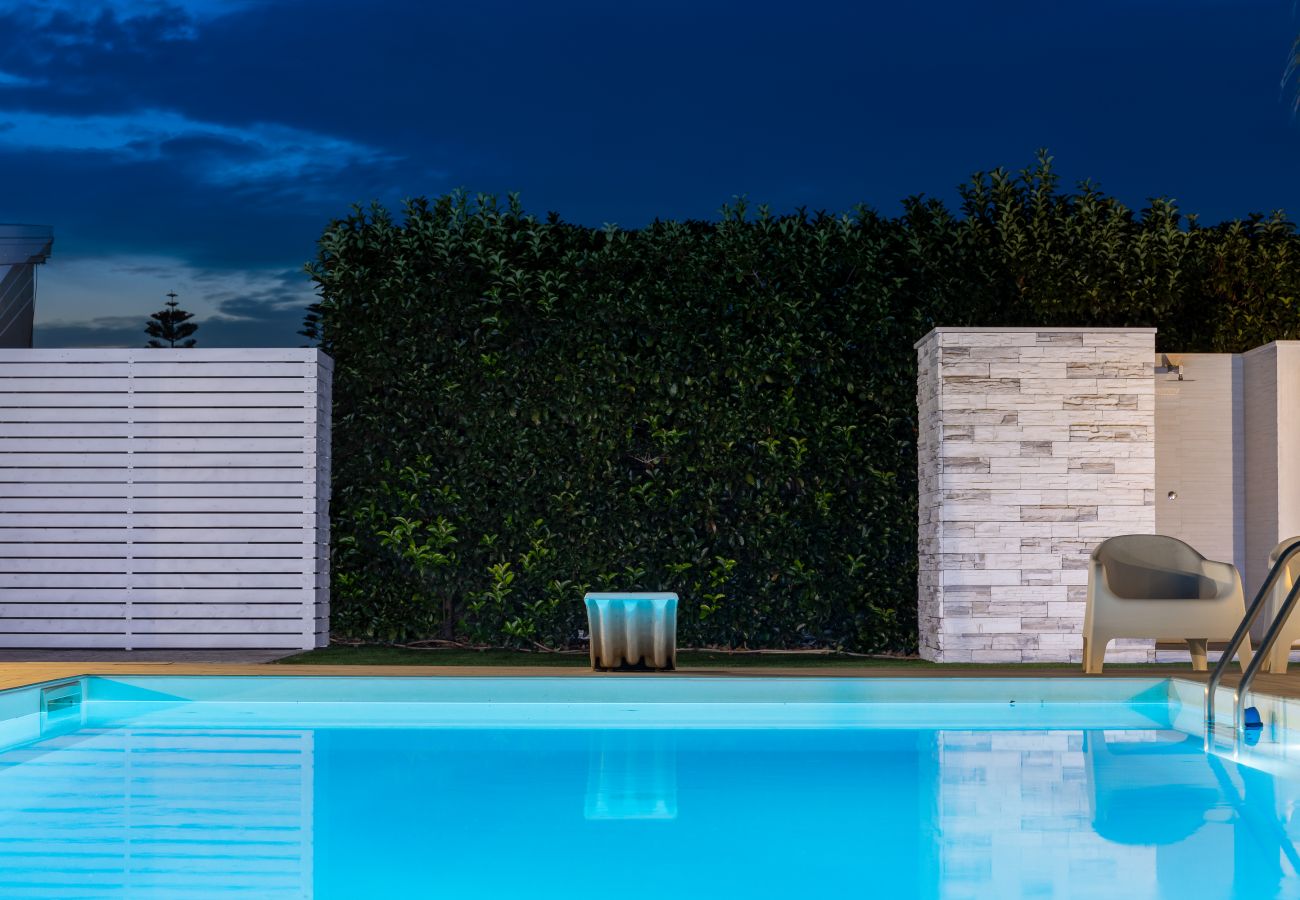 Villa a Ispica - VILLA GEMMA MARE & PISCINA RISCALDATA PRIVATA