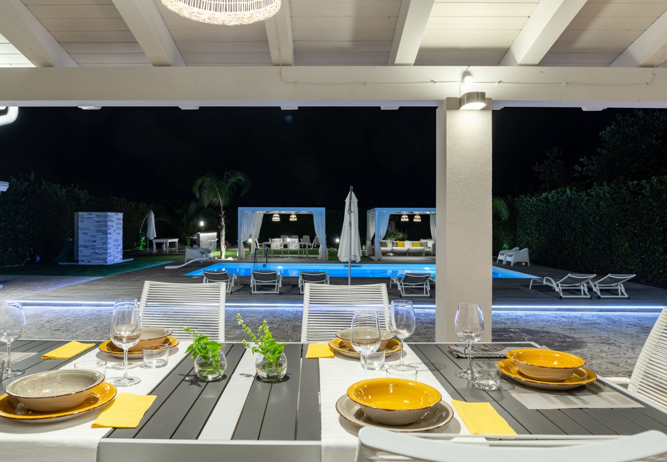 Villa a Ispica - VILLA GEMMA MARE & PISCINA RISCALDATA PRIVATA