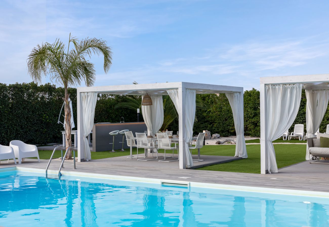 Villa a Ispica - VILLA GEMMA MARE & PISCINA RISCALDATA PRIVATA