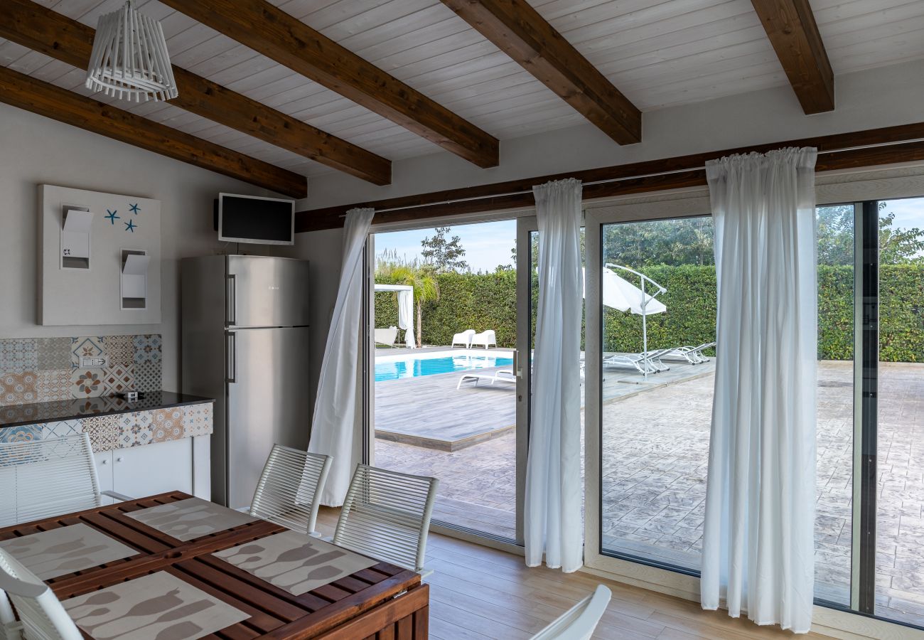 Villa a Ispica - VILLA GEMMA MARE & PISCINA RISCALDATA PRIVATA