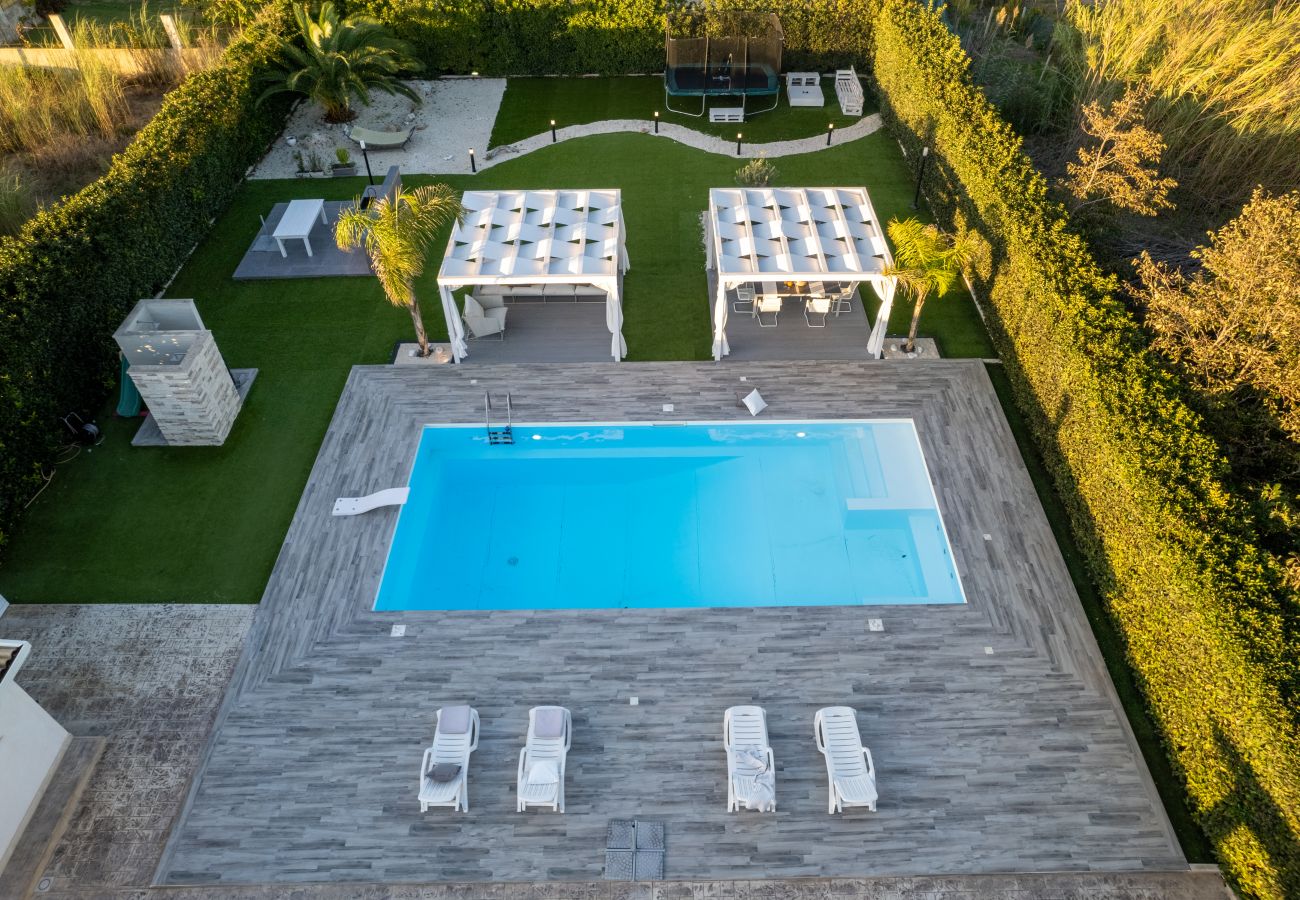 Villa a Ispica - VILLA GEMMA MARE & PISCINA RISCALDATA PRIVATA