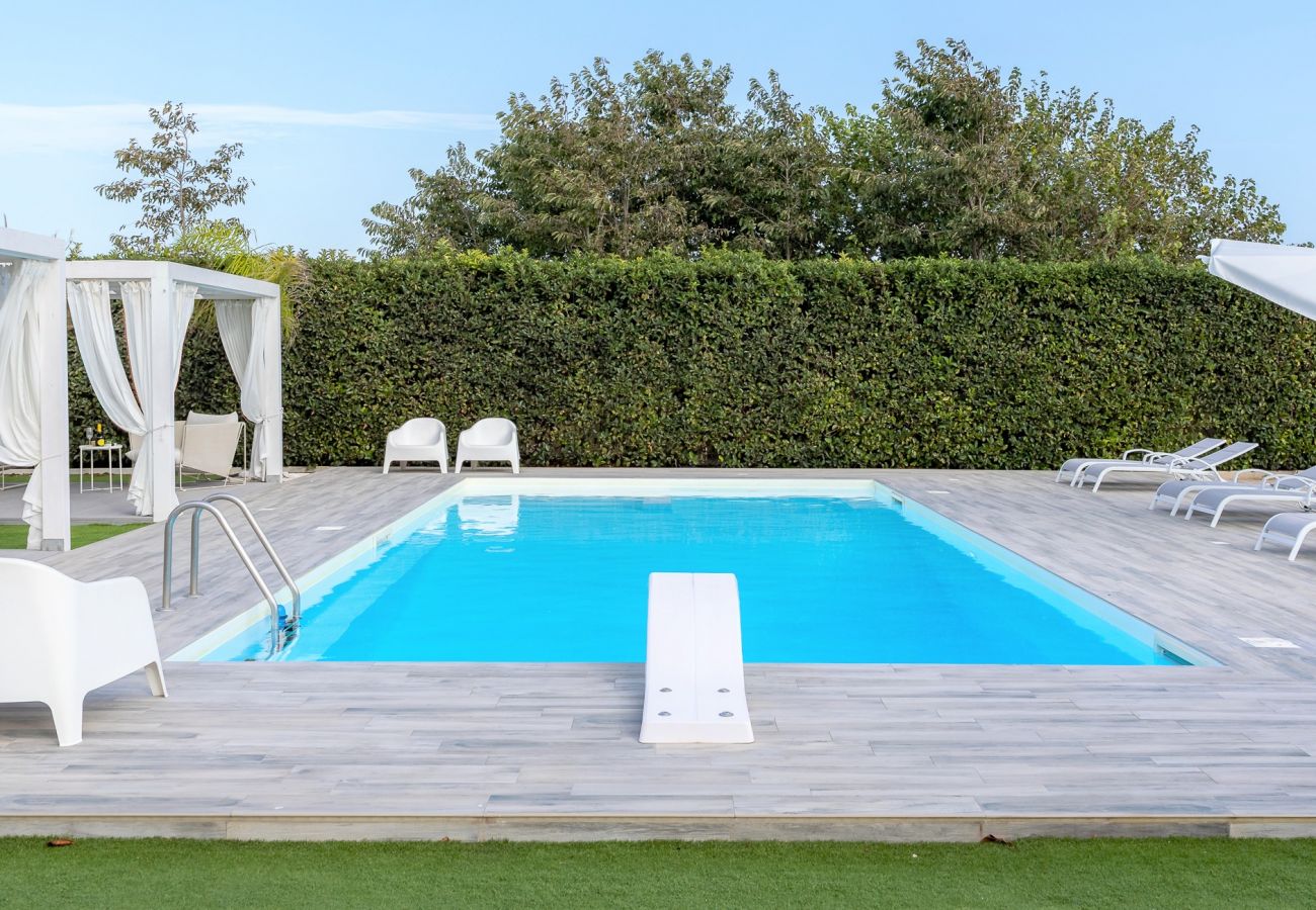 Villa a Ispica - VILLA GEMMA MARE & PISCINA RISCALDATA PRIVATA