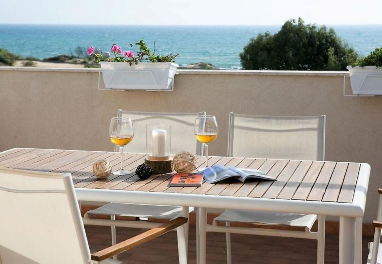 Appartamento a Ispica - Attico VISTA MARE e PISCINA - Affitti Brevi Italia