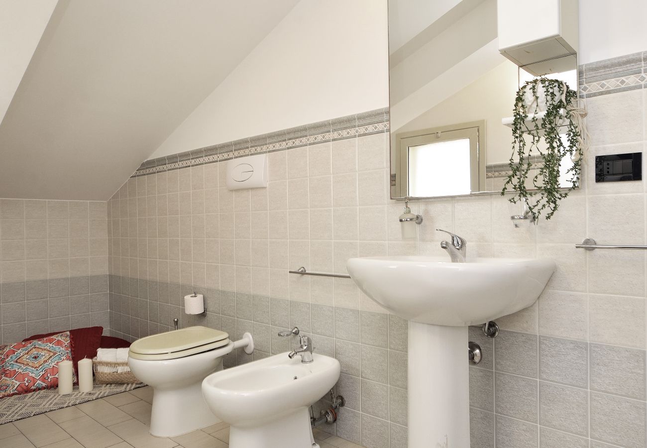 Appartamento a Ispica - Attico VISTA MARE e PISCINA - Affitti Brevi Italia