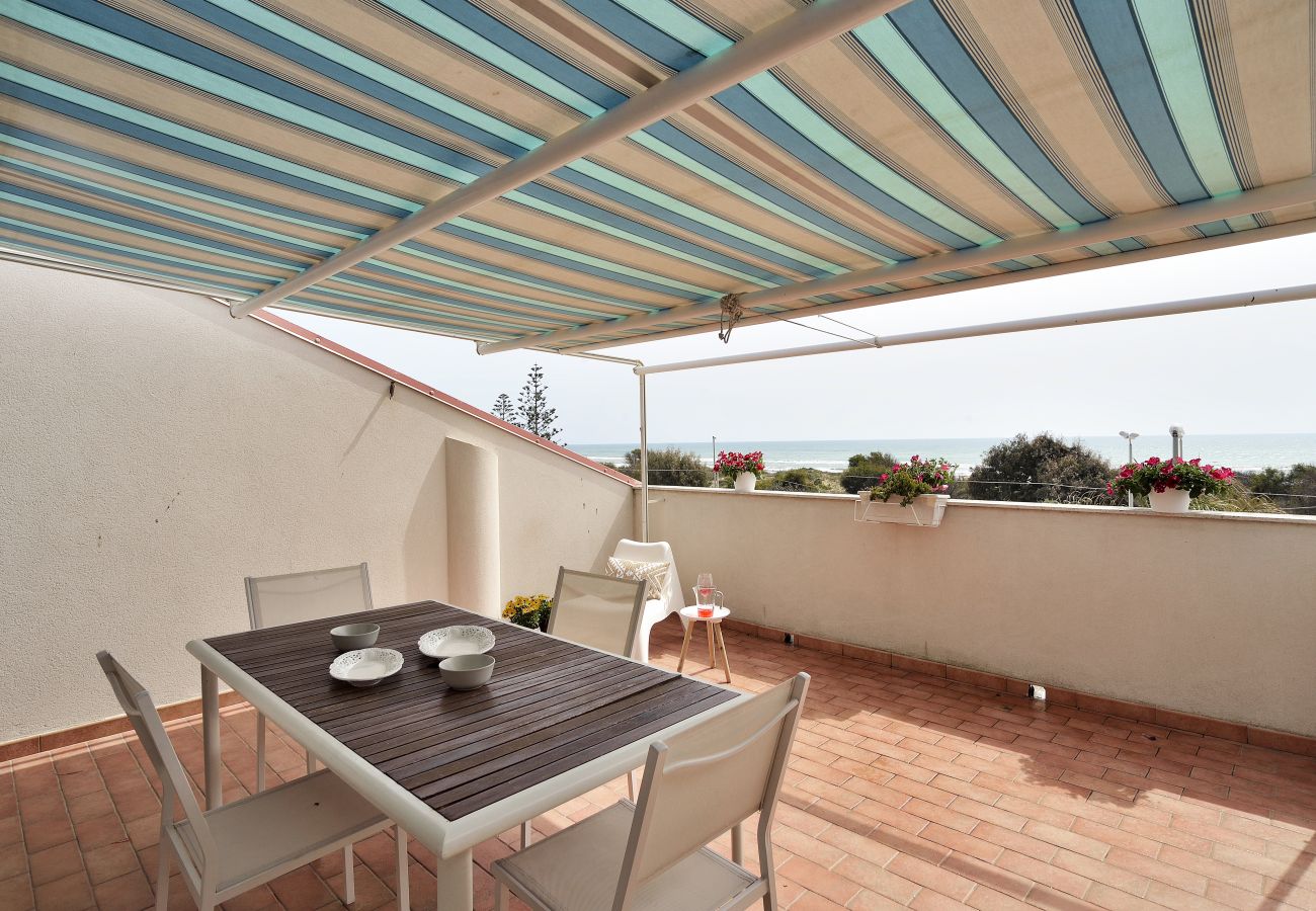 Appartamento a Ispica - Attico VISTA MARE e PISCINA - Affitti Brevi Italia