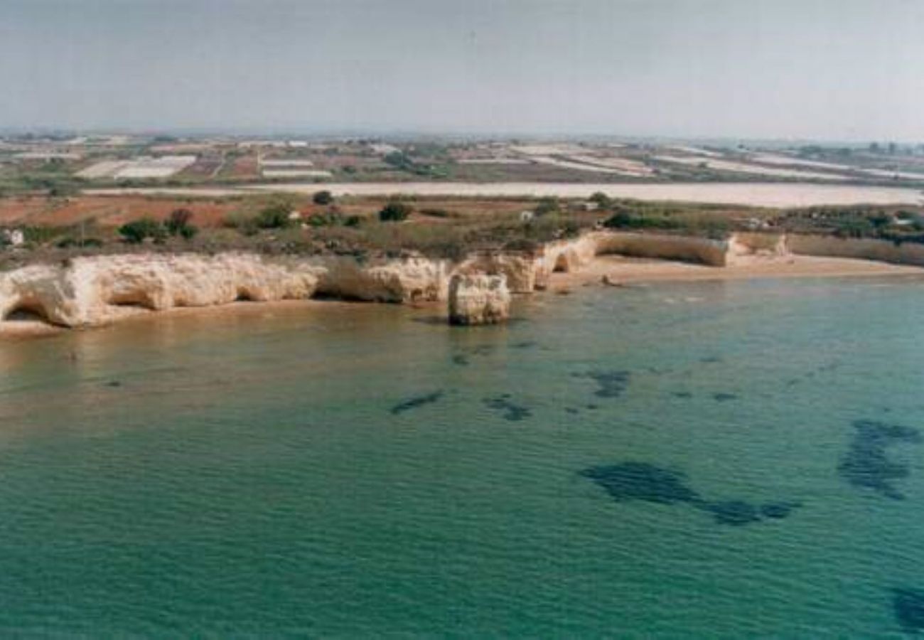 Villa a Ispica - VILLA  DELLE PALME  CON PISCINA - Affitti Brevi It
