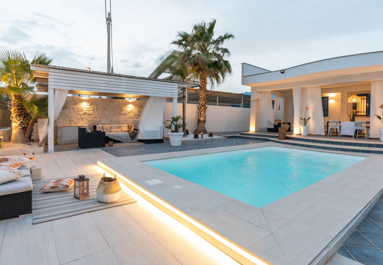 Villa a Ispica - VILLA Soave  Mare e Piscina - Affitti Brevi Italia