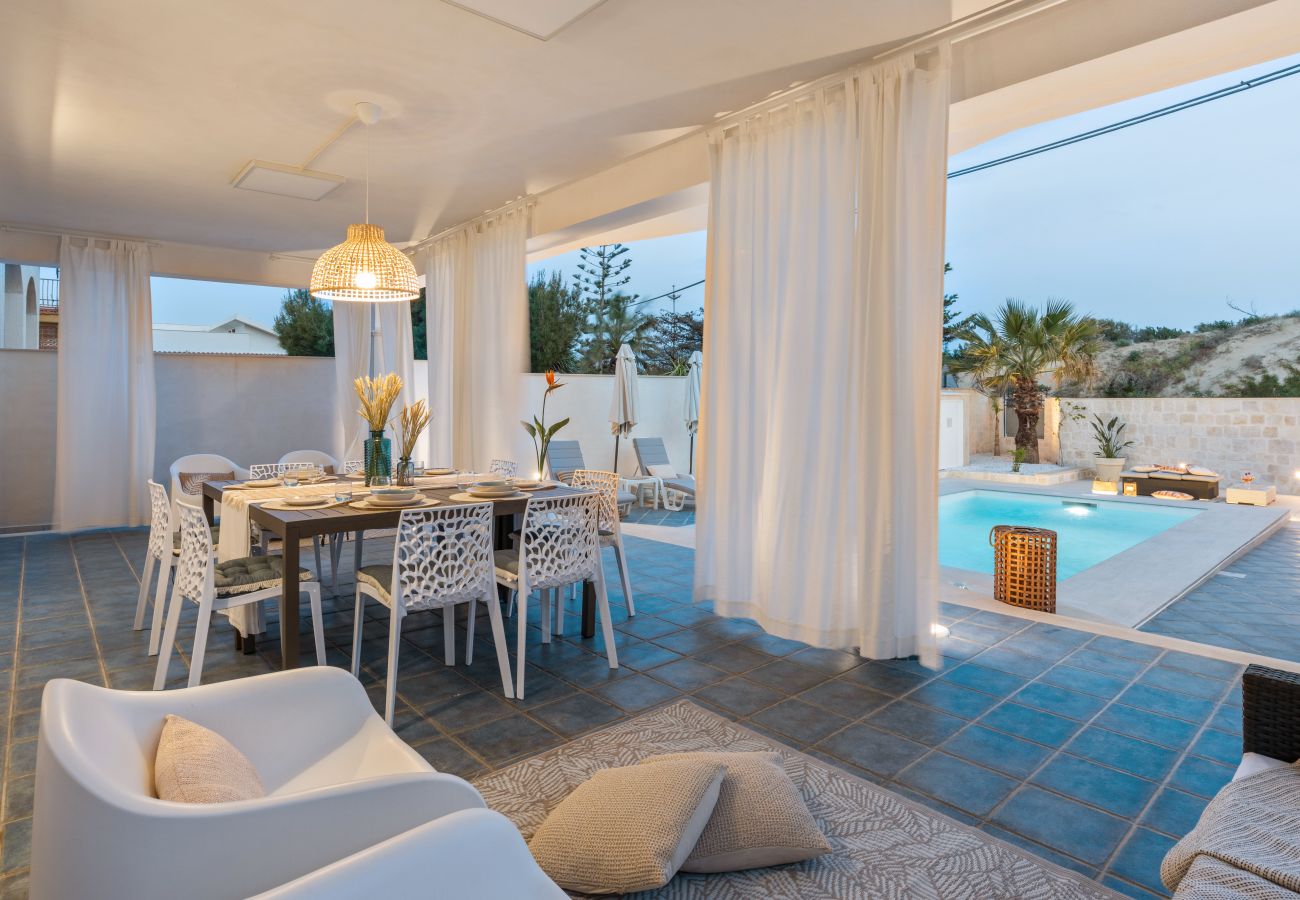 Villa a Ispica - VILLA Soave  Mare e Piscina - Affitti Brevi Italia