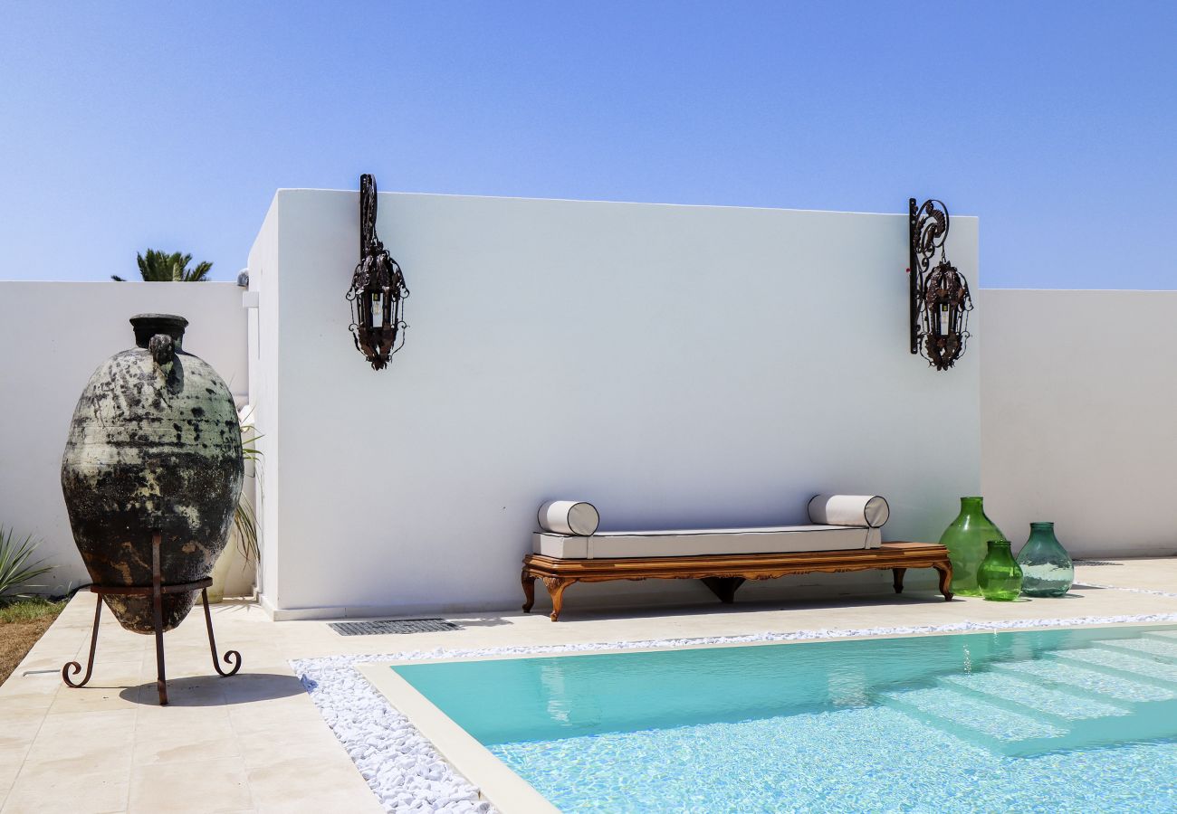 Villa a Ispica - VILLA ALTI CON PISCINA VISTA MARE