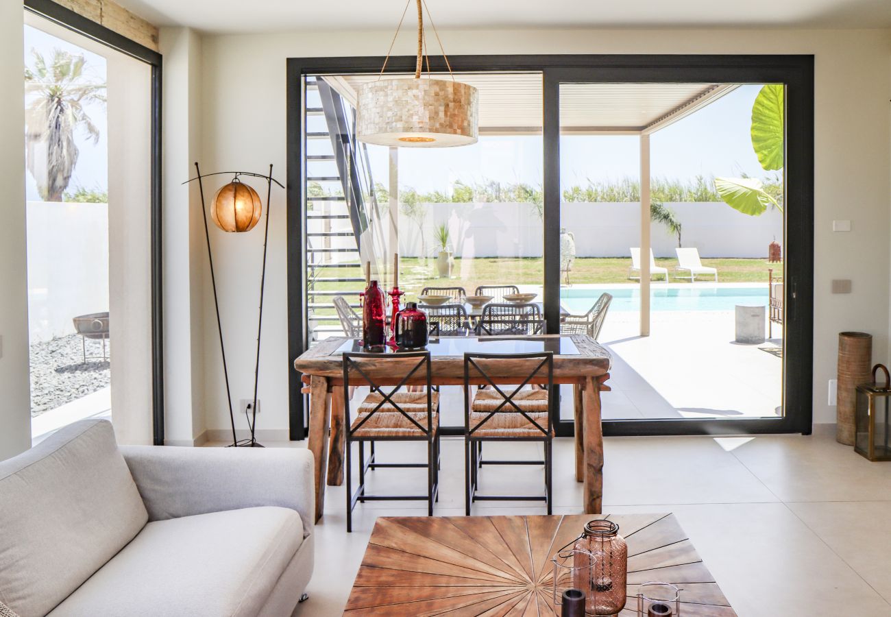 Villa a Ispica - VILLA ALTI CON PISCINA VISTA MARE