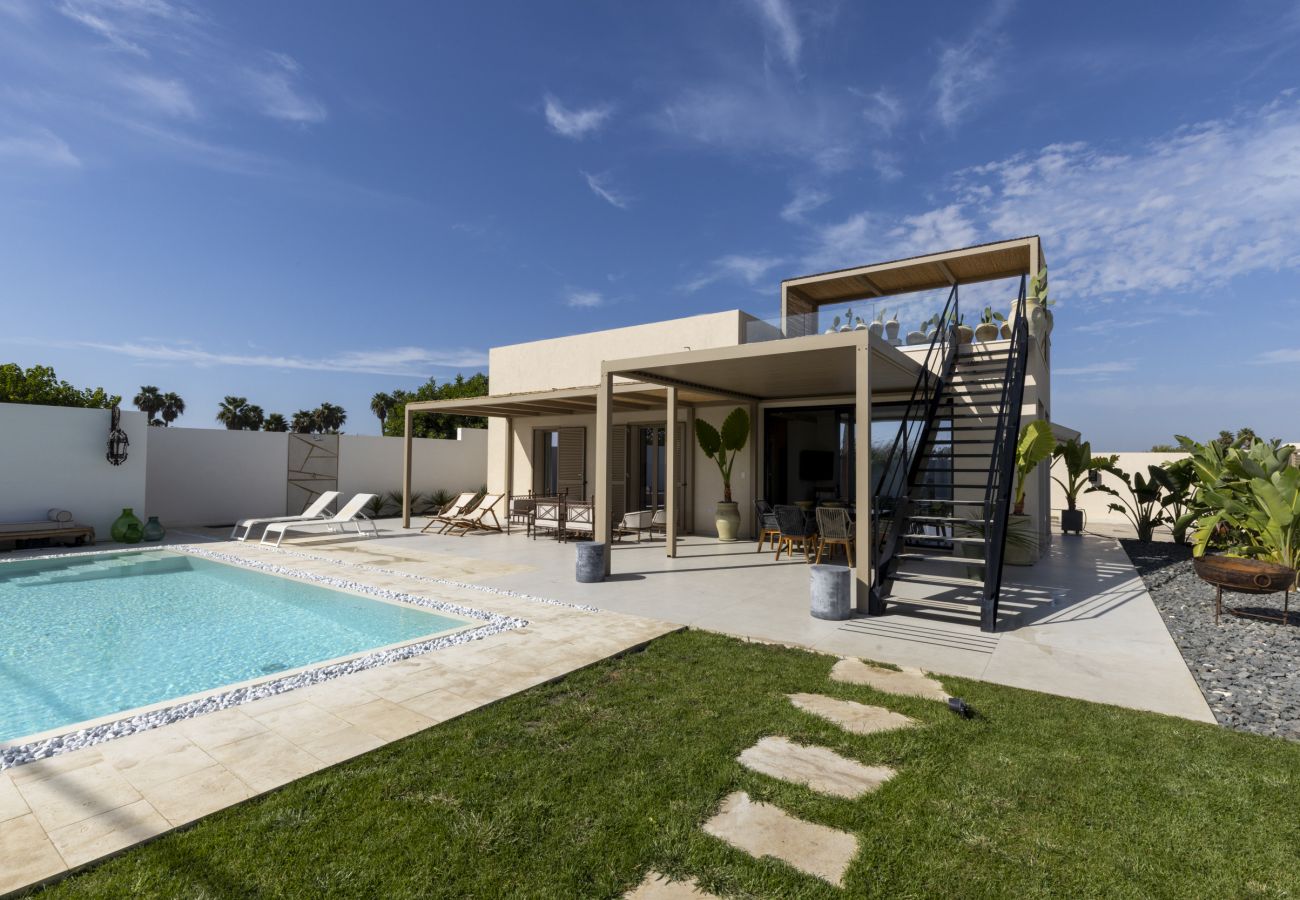 Villa a Ispica - VILLA ALTI CON PISCINA VISTA MARE