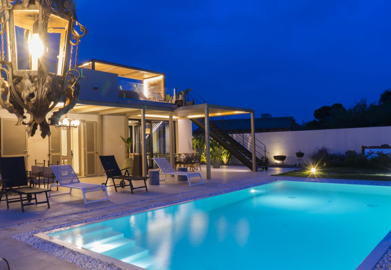 Villa a Ispica - VILLA ALTI CON PISCINA VISTA MARE