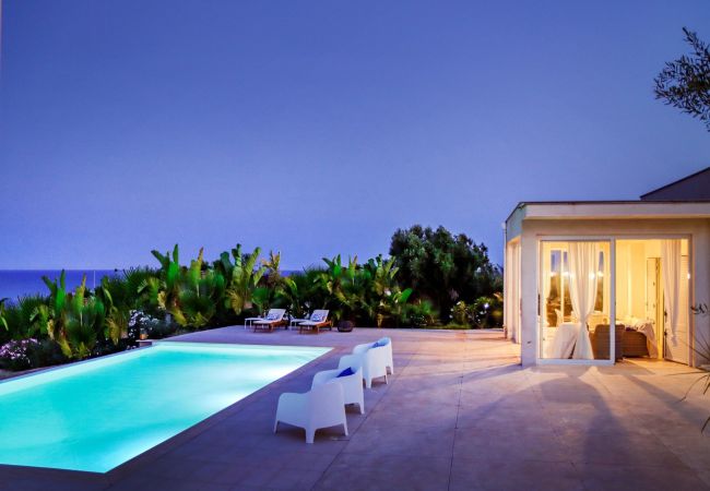 Villa a Ispica - VILLA LE GIOE DELLA VITA - Affitti Brevi Italia