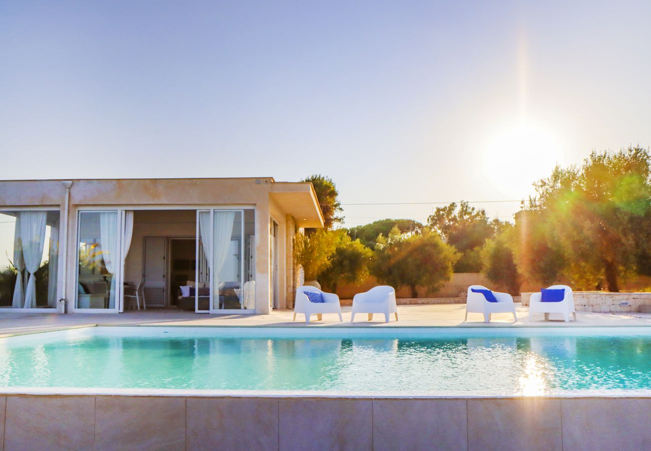 Villa a Ispica - VILLA LE GIOE DELLA VITA - Affitti Brevi Italia