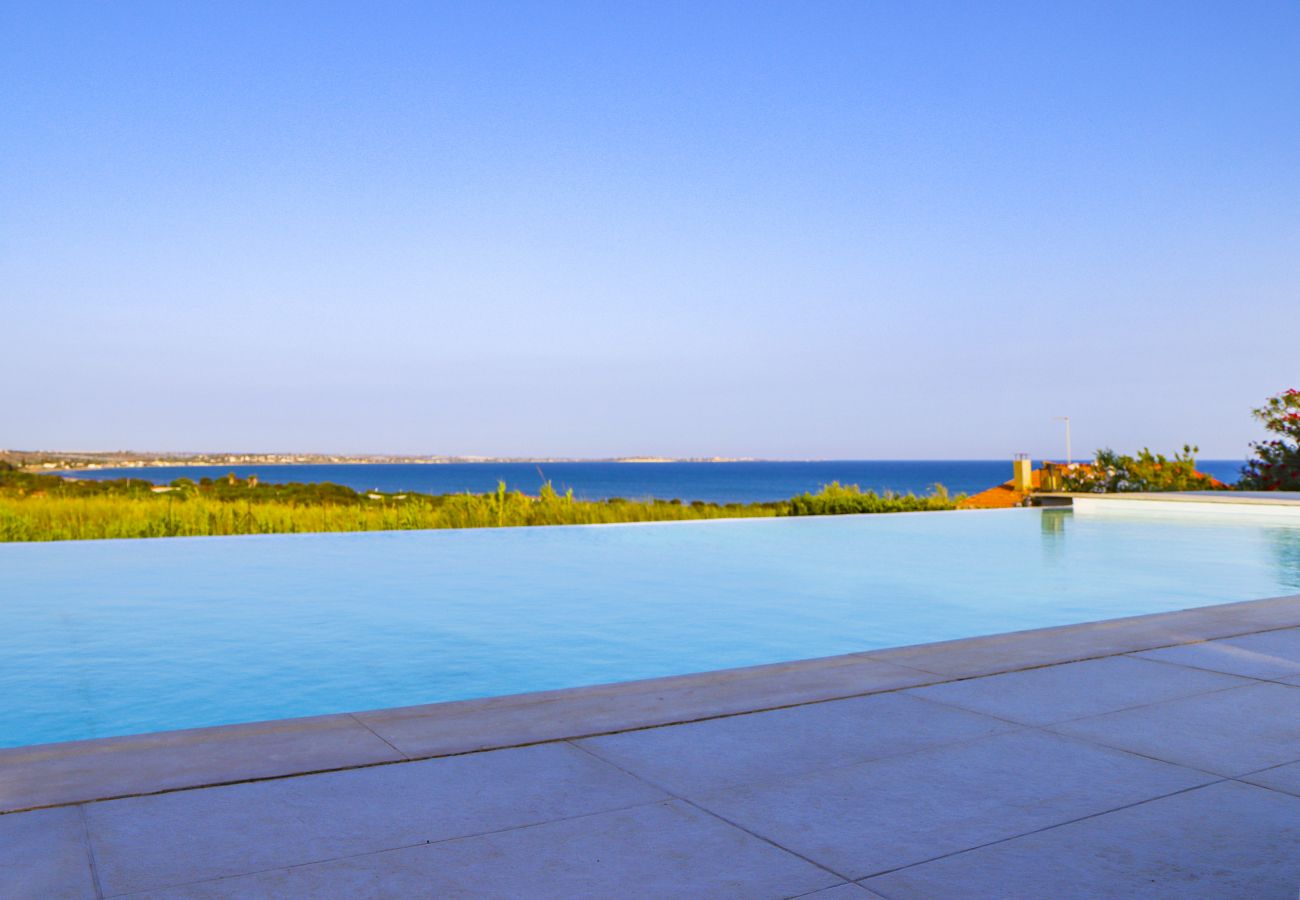 Villa a Ispica - VILLA LE GIOE DELLA VITA - Affitti Brevi Italia