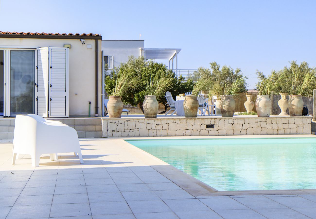 Villa a Ispica - VILLA LE GIOE DELLA VITA - Affitti Brevi Italia