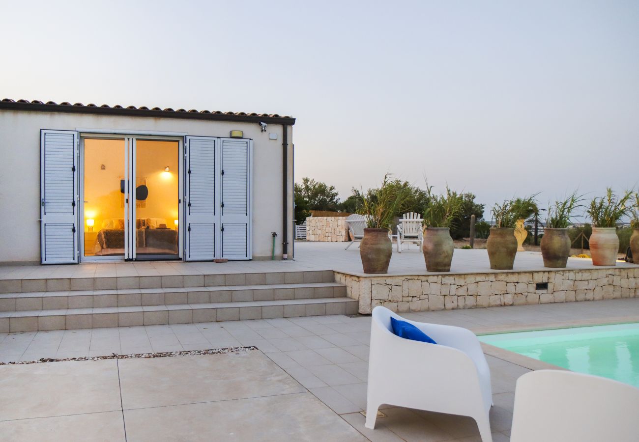Villa a Ispica - VILLA LE GIOE DELLA VITA - Affitti Brevi Italia
