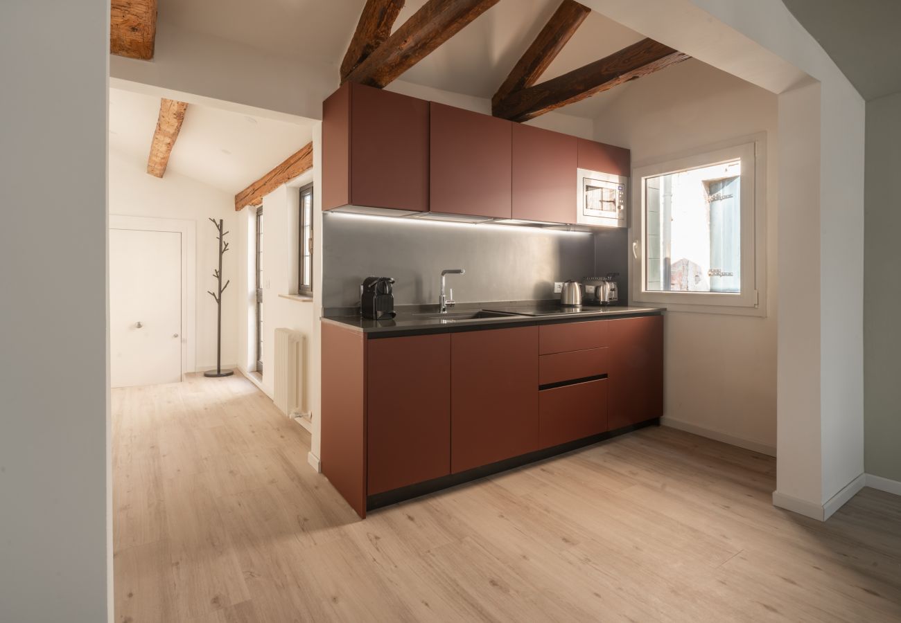 Appartamento a Venezia - Sant'Aponal Cozy Apartment with Terrace R&R