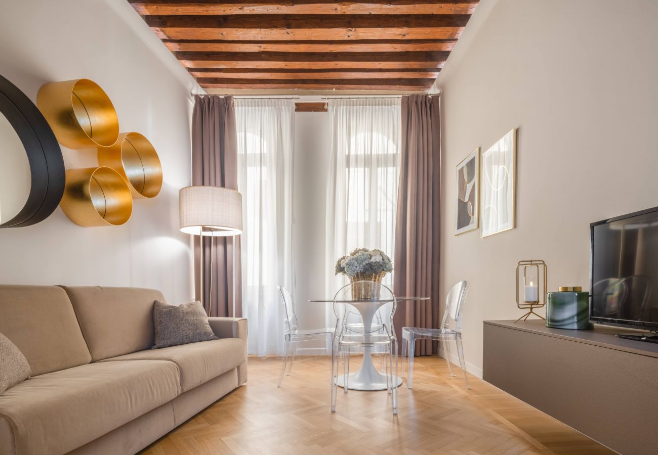 Apartment in Venice - San Marco Boutique Apartment R&R