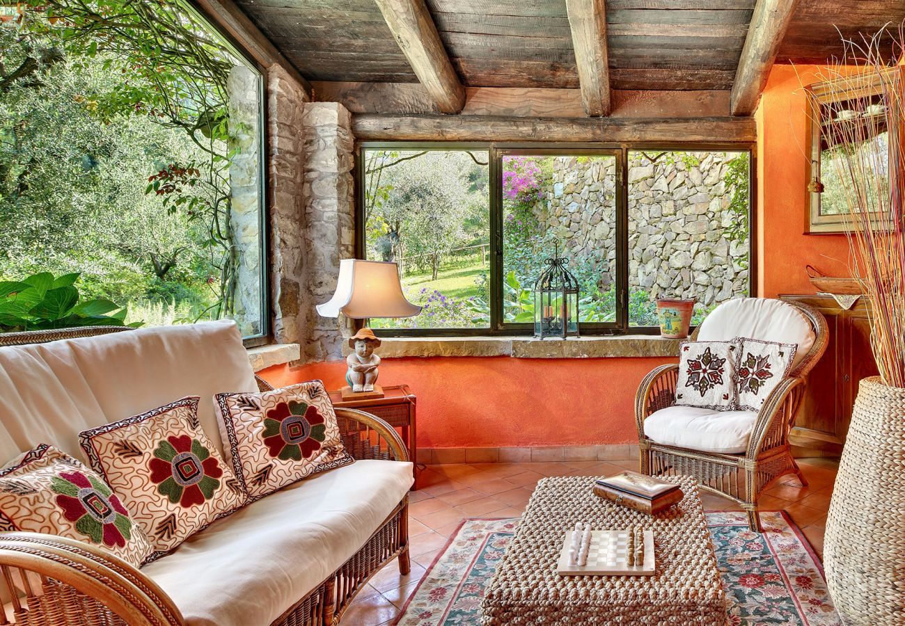 bright living room corallo apartment, casale la torre, holiday apartments near sorrento, massa lubrense, italy