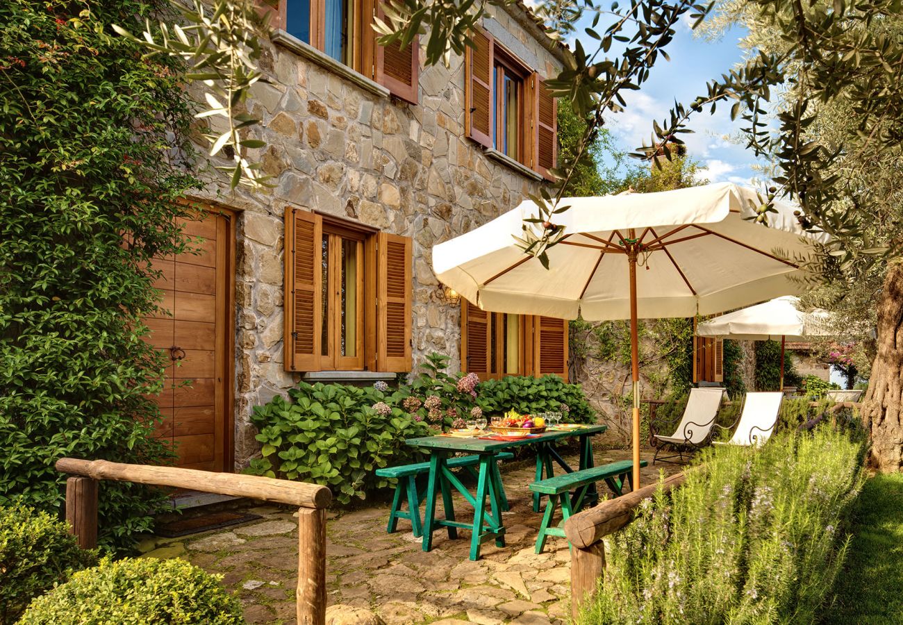 garden patio corallo apartment, casale la torre, holiday apartments near sorrento, massa lubrense, italy