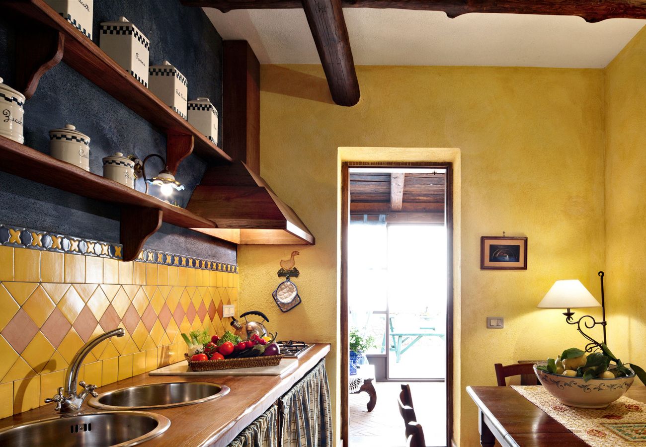 kitchen primula apartment, casale la torre, massa lubrense, italy