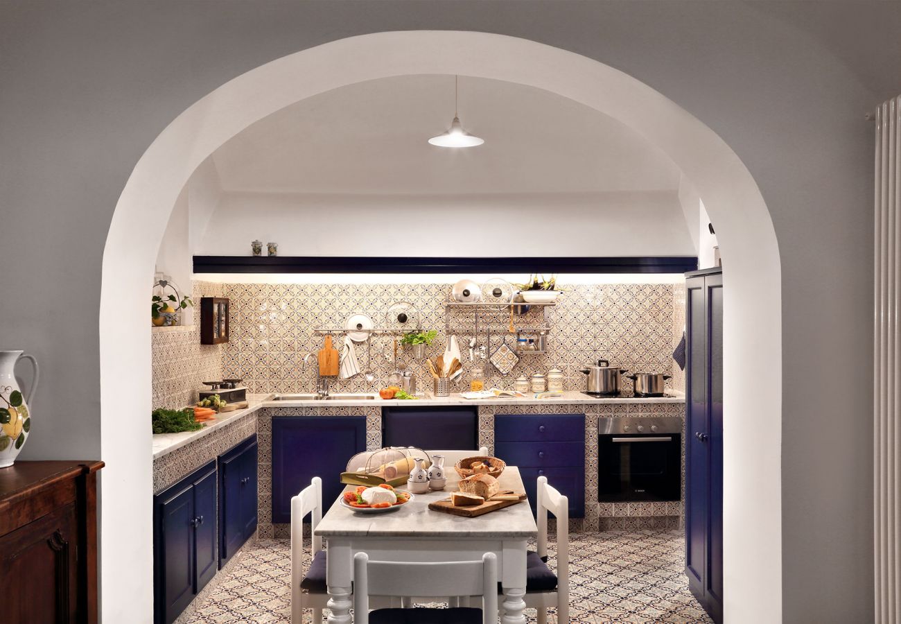 equipped italian kitchen, vacation villa la casa bianca, massa lubrense, italy