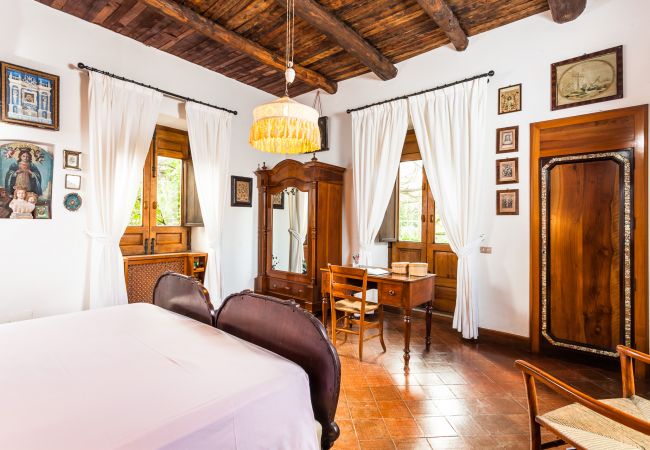 bright double bedroom, old italian style, villa mellicata, massa lubrense, italy