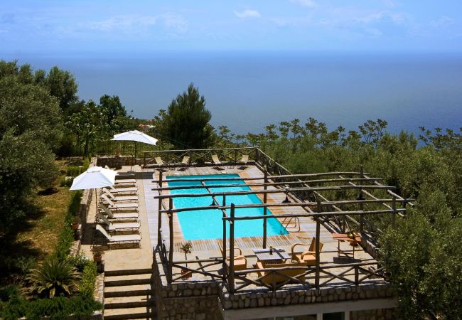 sunny day, drone view of pool area and sea, holiday apartment turandot, sant’agata sui due golfi, italy
