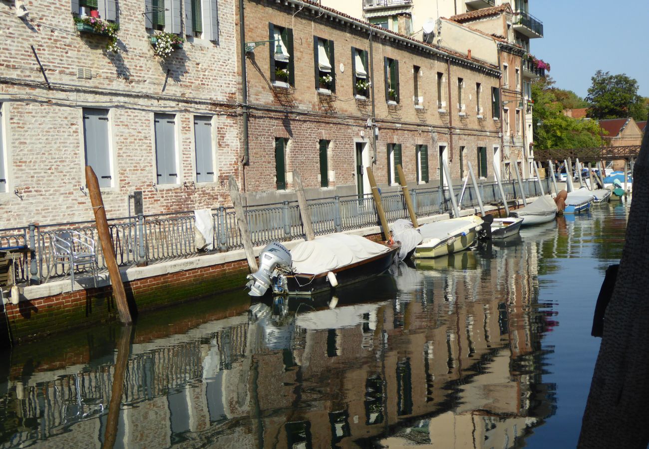 Apartment in Venice - Luxury Garden Mansion R&R