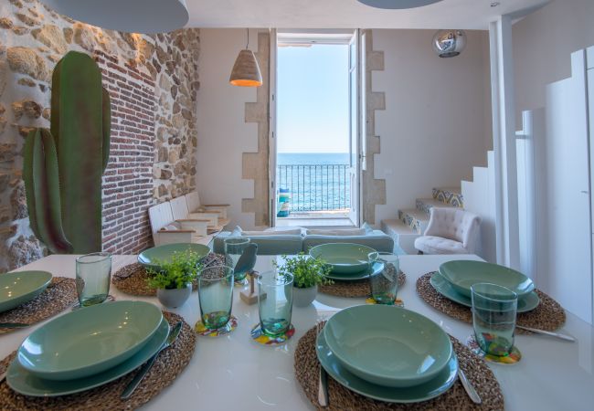  in Siracusa - Lio loft,romantic and stunning sea view apt