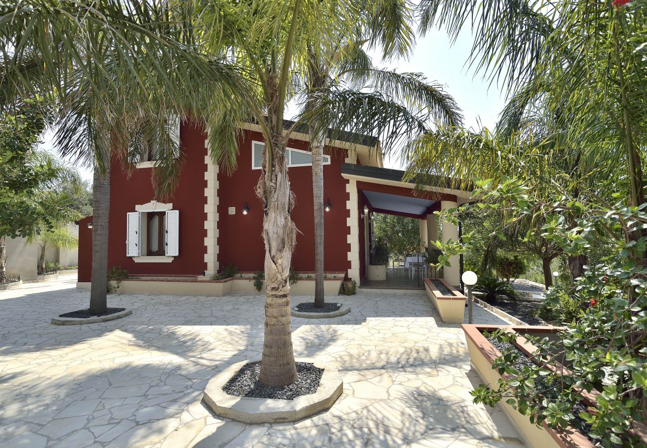 Villa in Ispica - VILLA DEL COLLE CON PISCINA PRIVATA