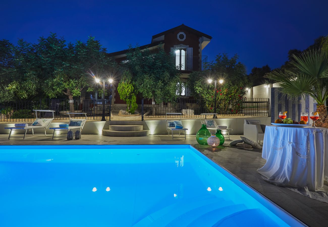 Villa in Ispica - VILLA DEL COLLE CON PISCINA PRIVATA