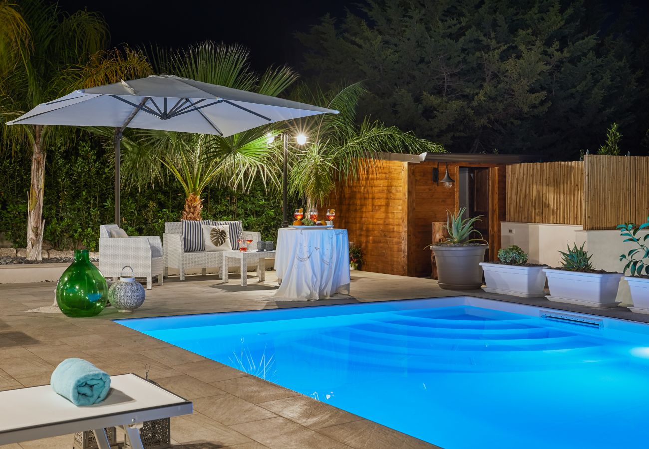 Villa in Ispica - VILLA DEL COLLE CON PISCINA PRIVATA