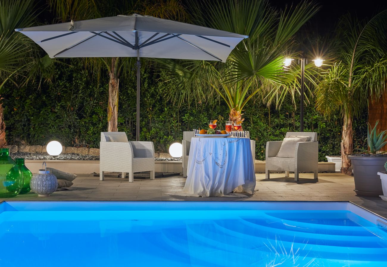 Villa in Ispica - VILLA DEL COLLE CON PISCINA PRIVATA