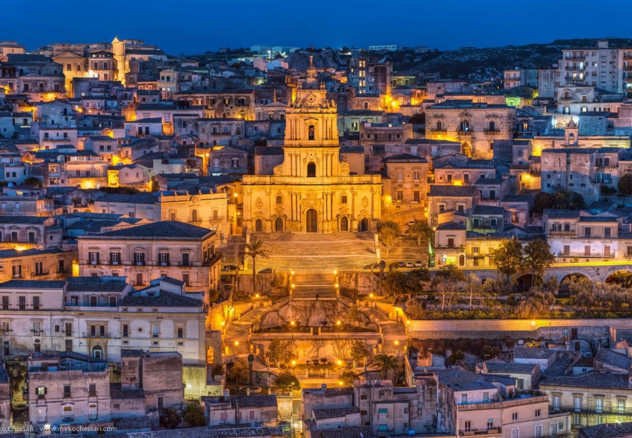 Apartment in Modica - DOMUS SBIRCIÒ - Affitti Brevi Italia