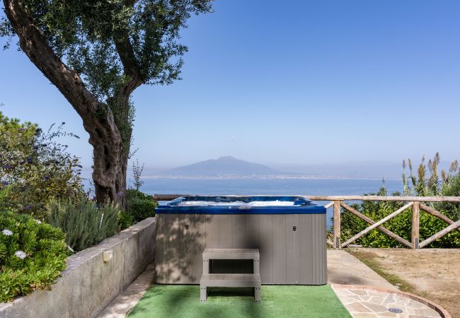 Villa in Sorrento - Villa Giulia with Heated Pool and Jacuzzi