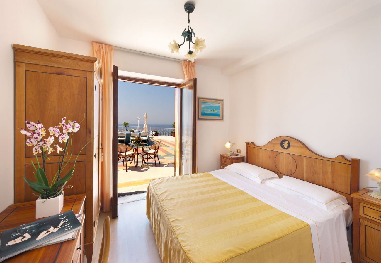 Villa in Massa Lubrense - Villa Superba