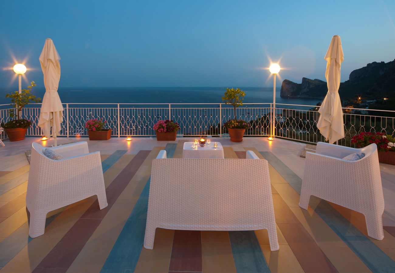 Villa in Massa Lubrense - Villa Superba
